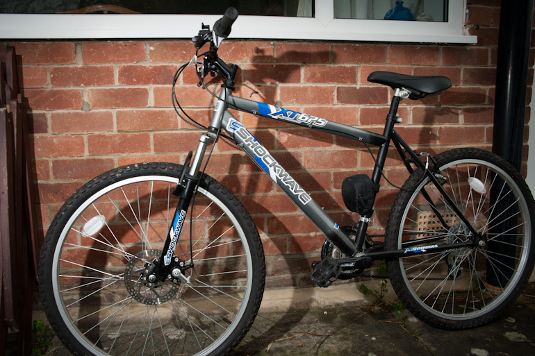 Shockwave XT675 Mens Mountain Bike For Sale