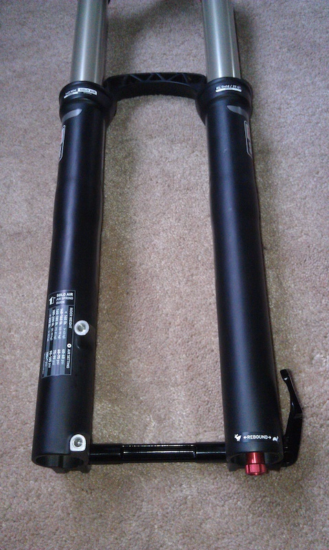 2014 RockShox Sektor RL Gold Solo Air 27.5 140mm Tapered 15mm Axl