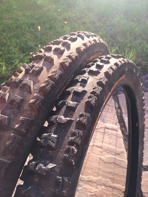 0 DH Downhill tyres Maxxis Wet Screams, Continental Barons and