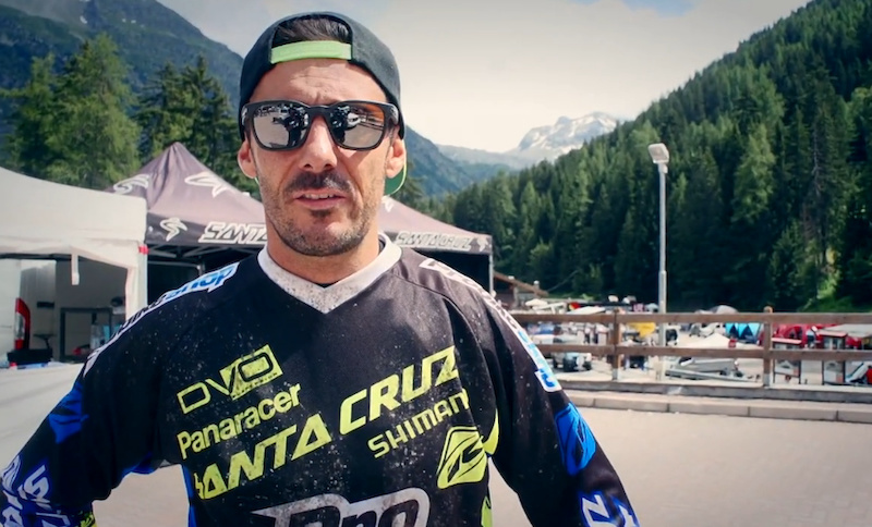 Video: Cedric Gracia In La Thuile, Italy - Pinkbike