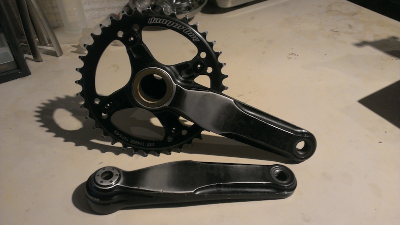 e13 DH cranks and 38T dangerboy chainring for sale