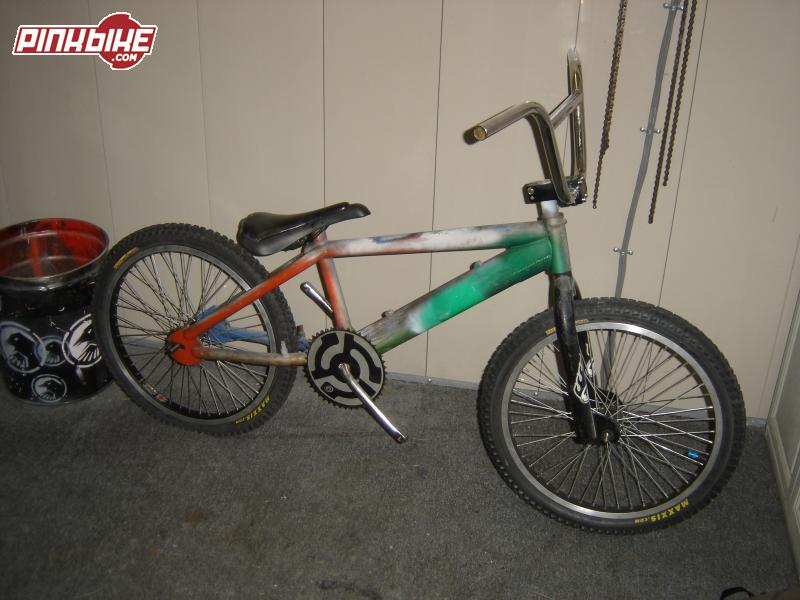 i traded my general lee for this bike, i think i got an awesome deal, tell me what you think? he even threw in a chromie!
