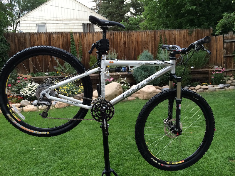 rocky mountain instinct 27.5