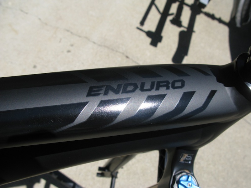 2014 Specialized Enduro 26 frame and fork Medium
