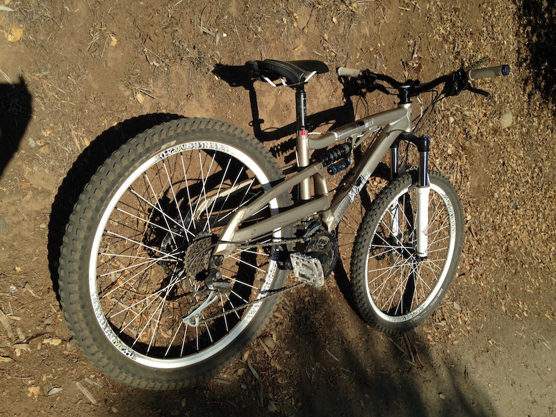 2011 diamondback recoil