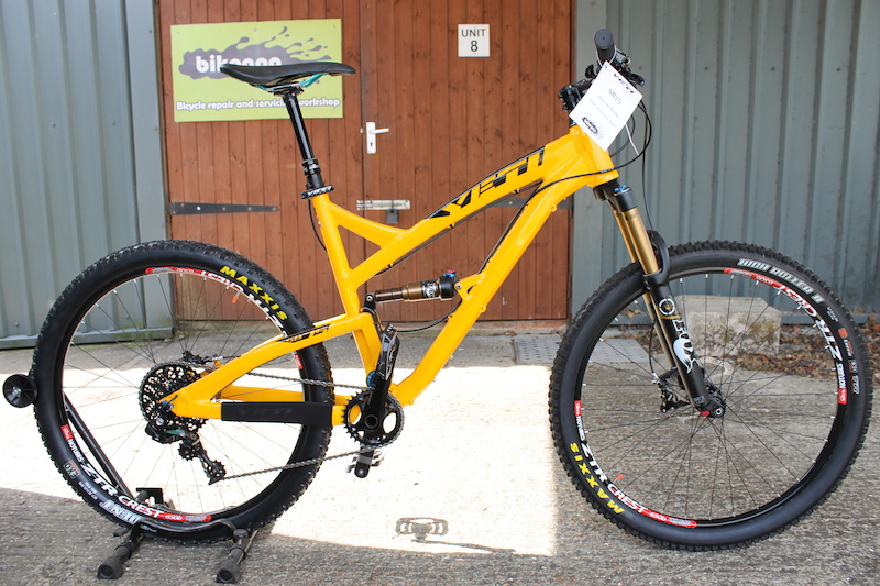 2014 Yeti SB75 X01 Ex Demo Bike Yellow Medium For Sale