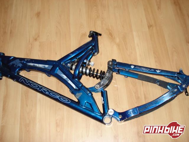 My 05 Norco Atomik Frame w/ DHX 3.0