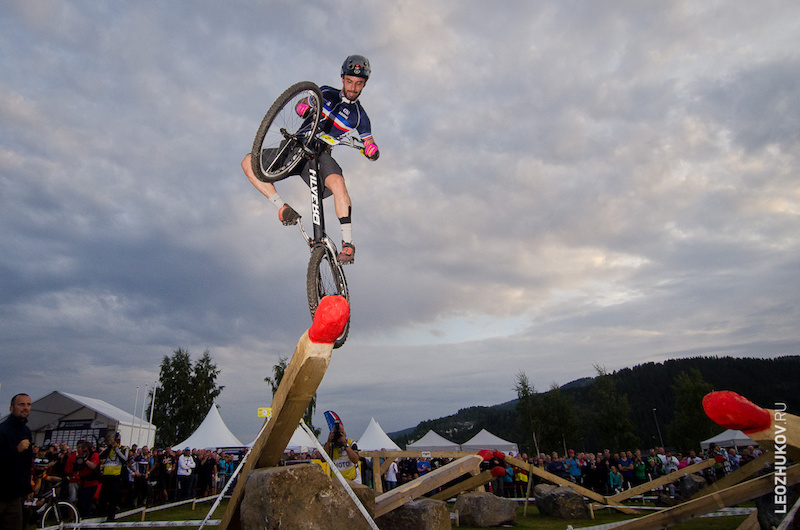 Gilles Coustellier cleaning his final section at UCI Trial World Champs 2014