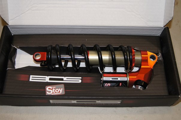 2014 As-new BOS Stoy 9.5