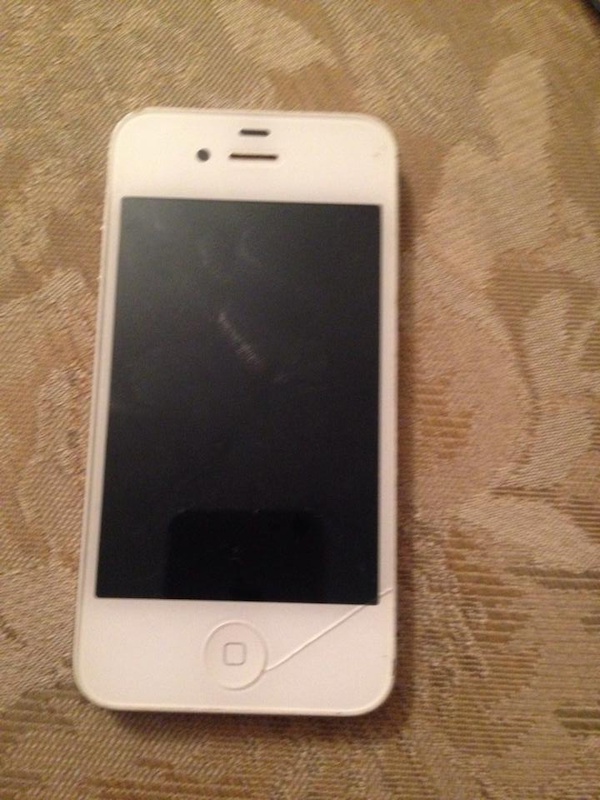 2012 iPhone 4s 16gb