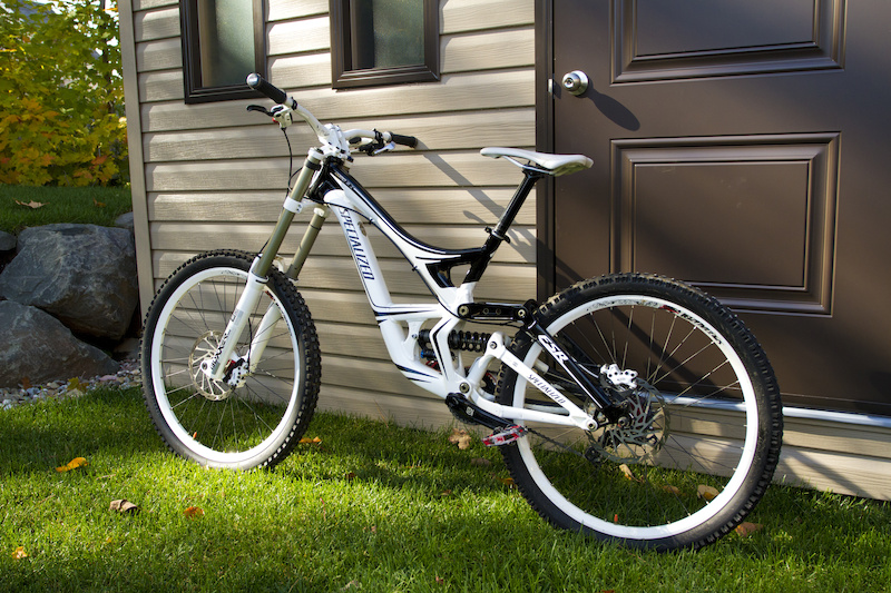 specialized demo 8 1