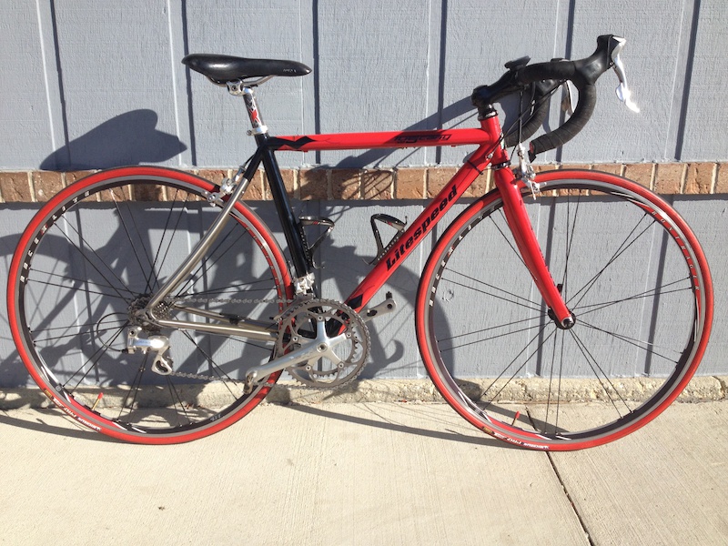 painting titanium bike frame