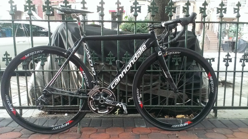 2012 Cannondale Caad10 w Mercuy Carbon wheels
