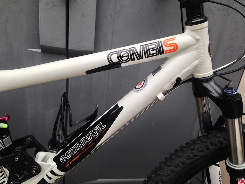 2011 commencal combi s upgraded For Sale