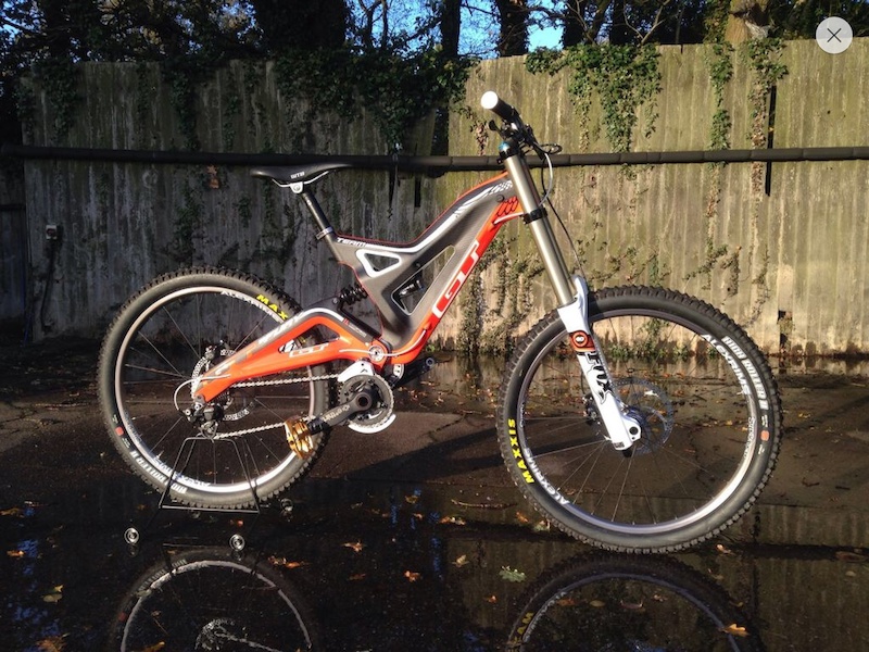 2013 GT FURY carbon fibre downhill bike, hope, e*thirteen, fox, m For Sale