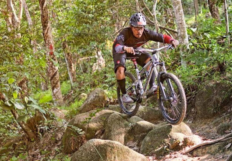 Nan Bully, Shiner's Convention trail, Bukit Kiara | Banshee Bikes