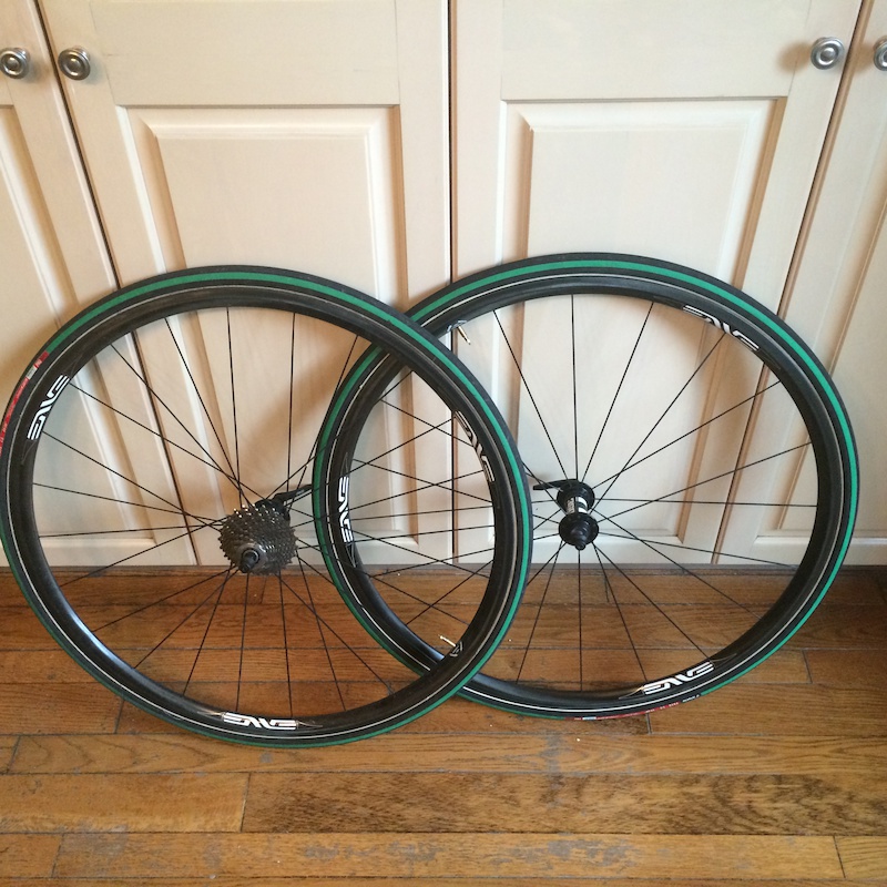 carbon tubular disc wheelset