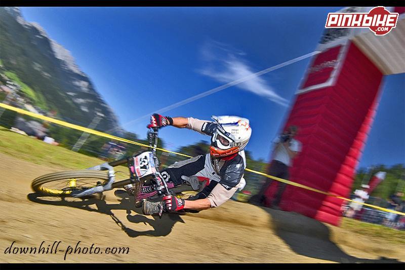 Photo: Joel Andrade 
Rider: Ben Reid
for more of my pictures visit: www.downhill-photo.com
