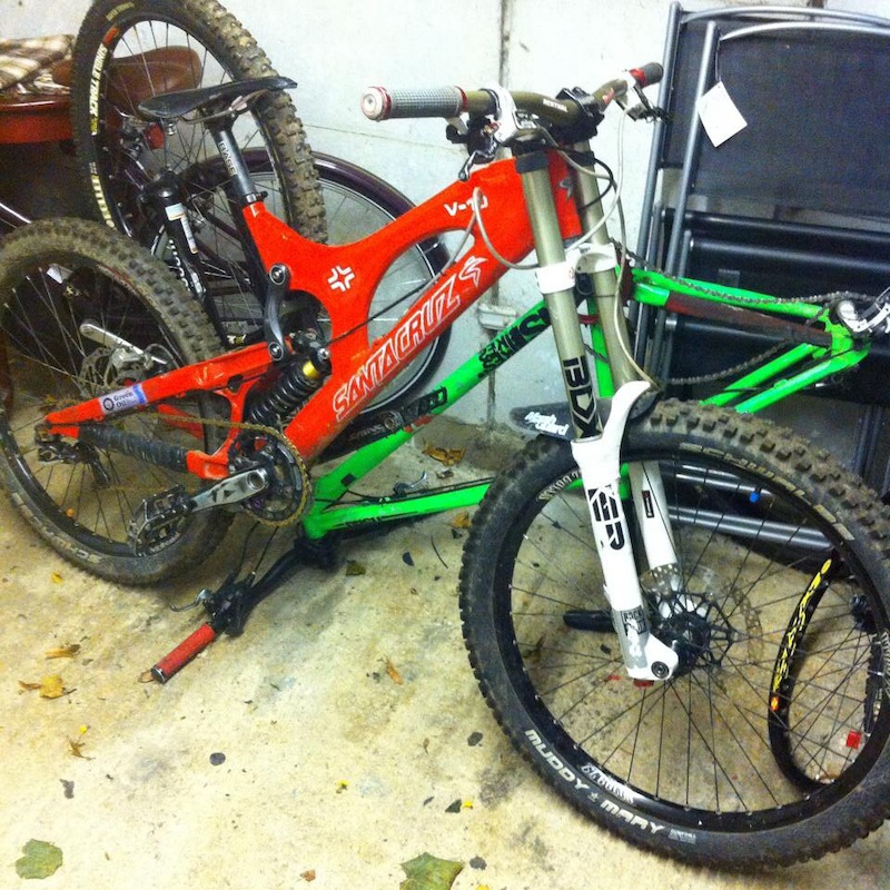 2010 Santa Cruz v10 For Sale