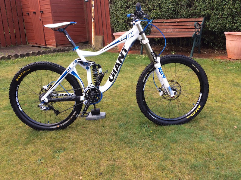 giant glory 01 mini mtb