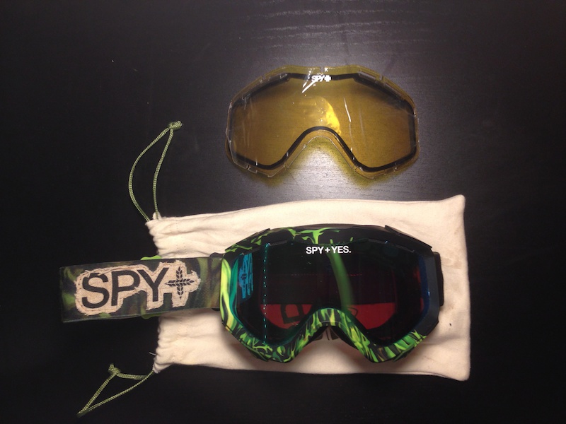 0 Spy Zed Snow Goggles - Perfect Condition