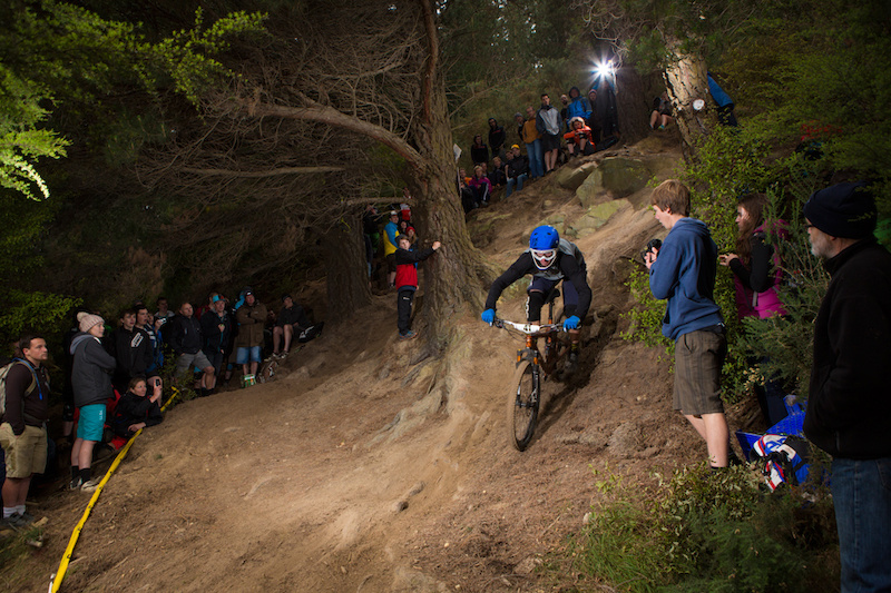 Conor Macfarlane drops into Timmy's track at the Urge 3 Peaks Enduro mountain bike race held in Dunedin, New Zealand, December 6-7, 2014.