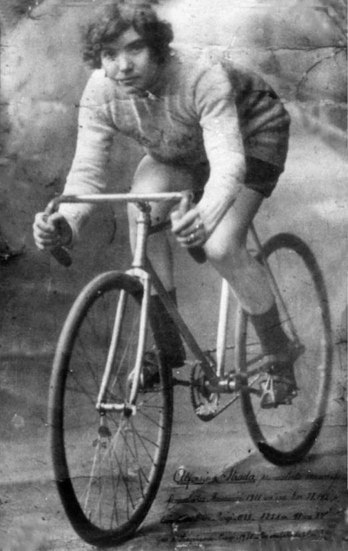 Alfonsina Strada was permitted to enter the 1924 Giro d' Italia. She was never allowed to ride the Giro again... Photo Credit @ http://www.museodeicampionissimi.it/