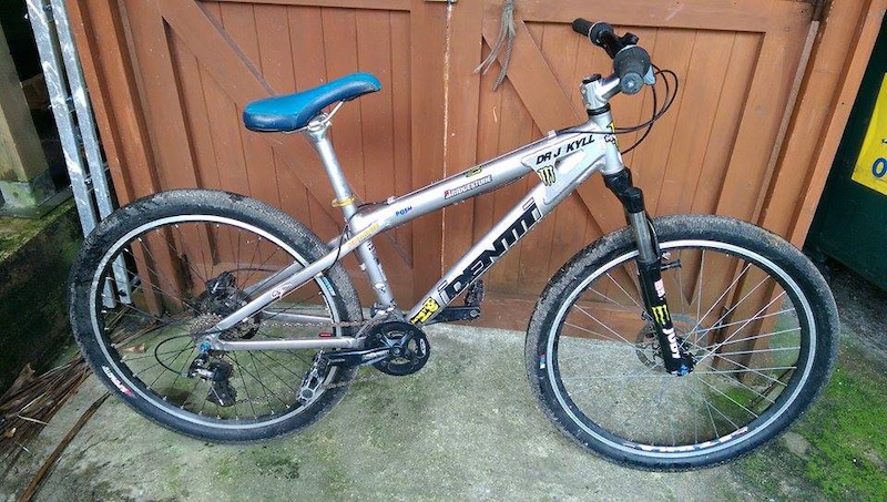 identiti dr jekyll frame