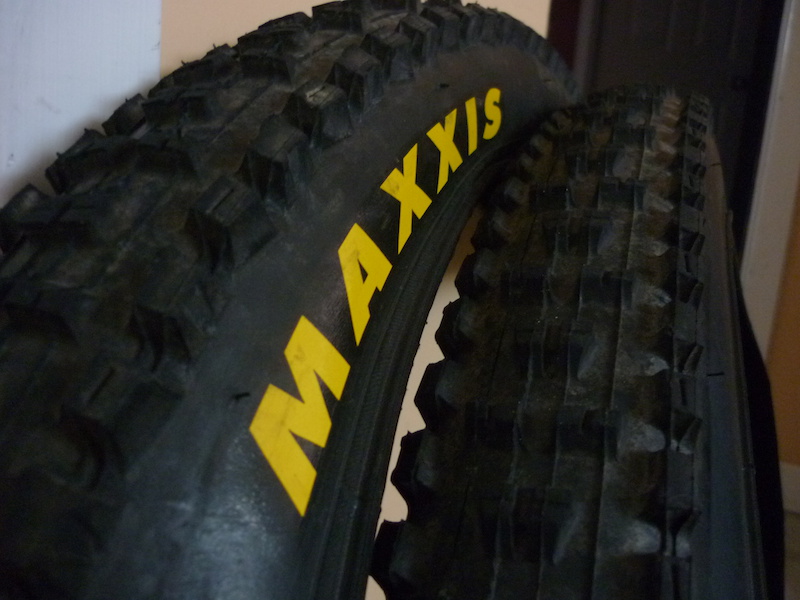 2013 high end tires!Maxxis