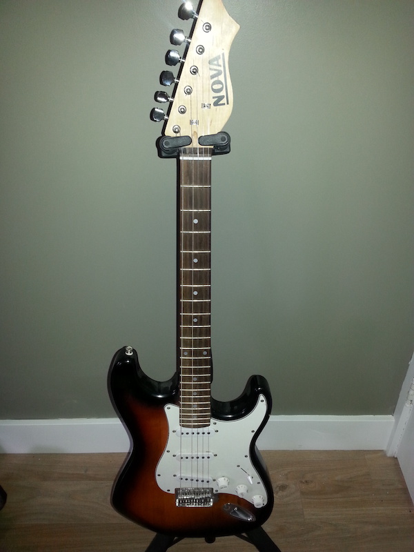 nova electric guitar For Sale