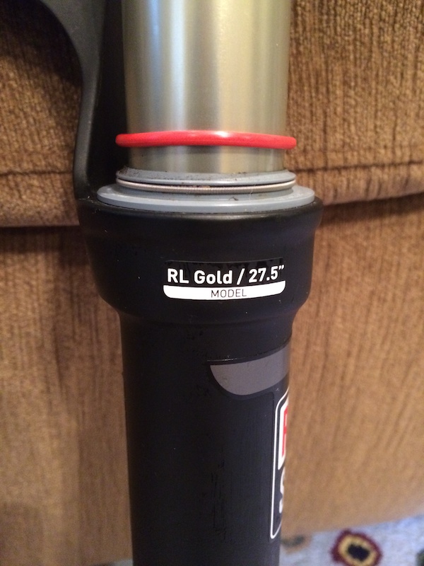 2014 MINT Rock Shox Sektor Gold 140mm 27.5/650b 1.5 taper 15mm ax