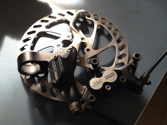 xt brakes 4 piston