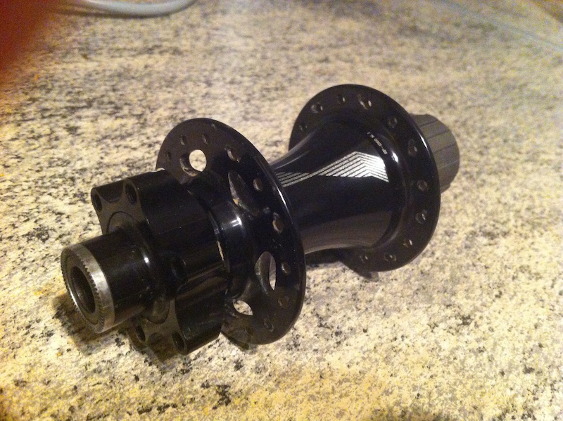 2014 Specialized Hi Lo Disc Rear Hub 150x12 32h For Sale