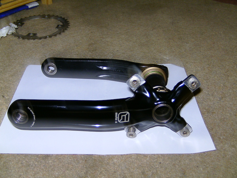 fsa moto x cranks and fsa bb For Sale