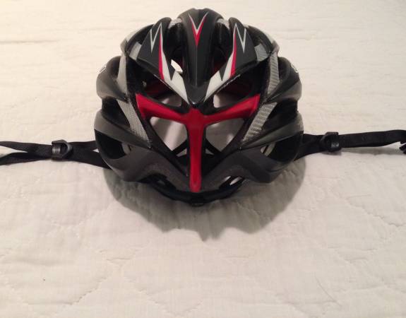 0 Giro Ionos Helmet - size large
