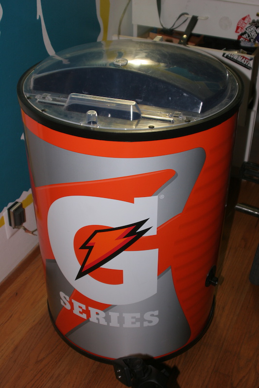 gatorade ice barrel cooler