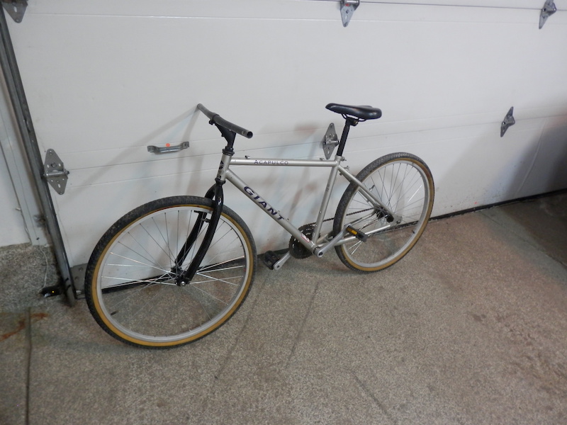 giant acapulco bike price