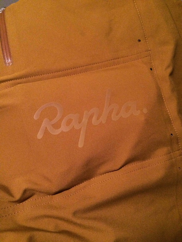rapha hardshell jacket old gold M Men's Core Thermal Jacket