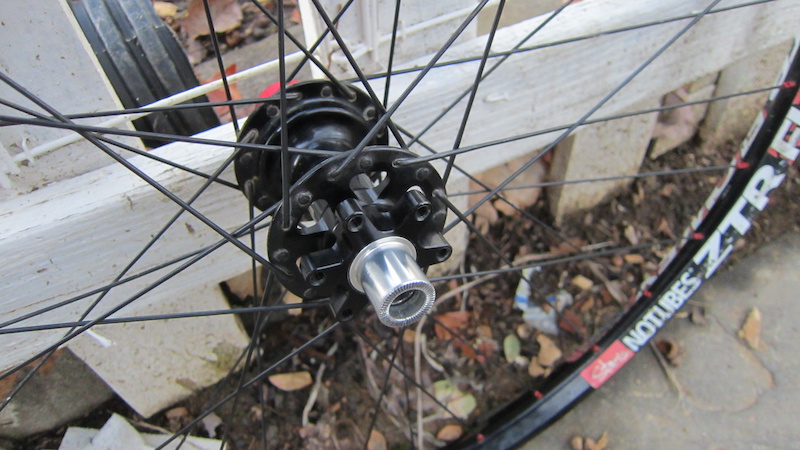 2013 Stans Flow EX/Flow wheelset with Hadley front hub