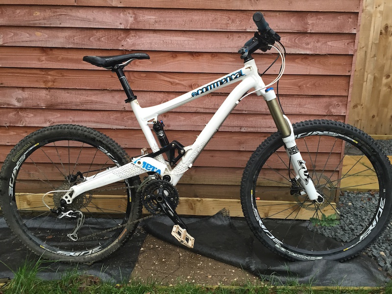 commencal meta 5.5 2011