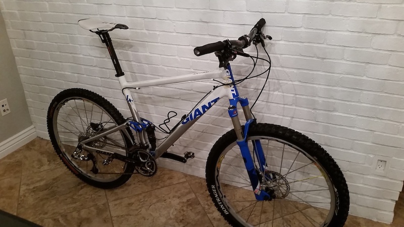 giant anthem x2 2009