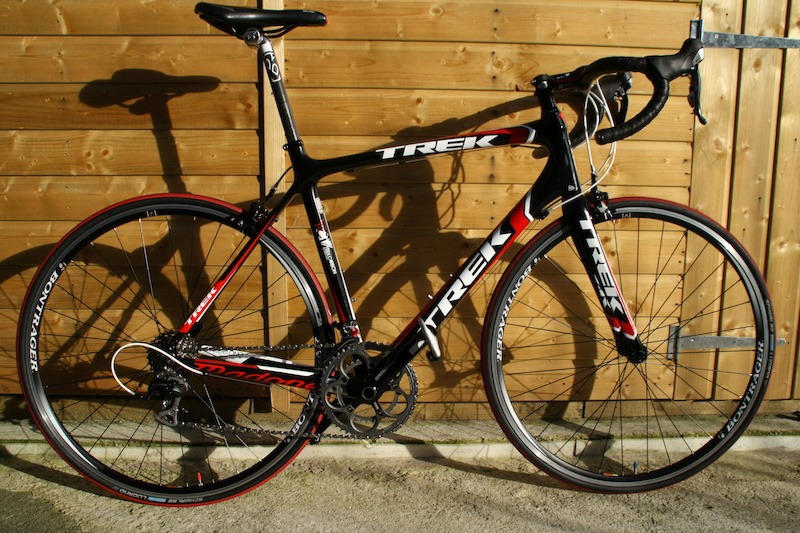 2011 Trek Madone 3.1 full carbon fibre bike in 56m (Size M)