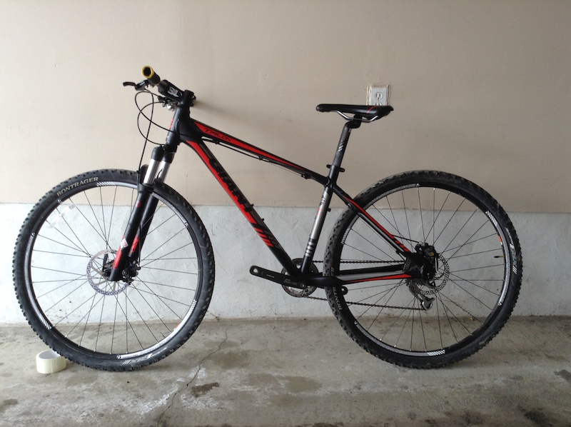 2012 Giant Talon 29er - rockshox recon/ elixir 1/ bontrager wheel For Sale