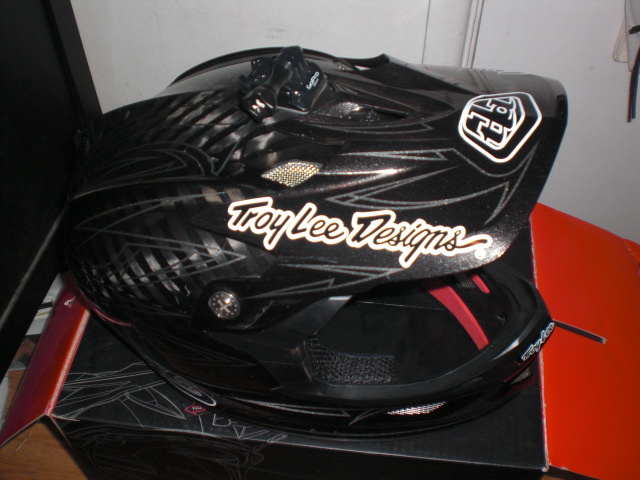 2014 TLD D3 Pinstripe II Carbon Large Helmet