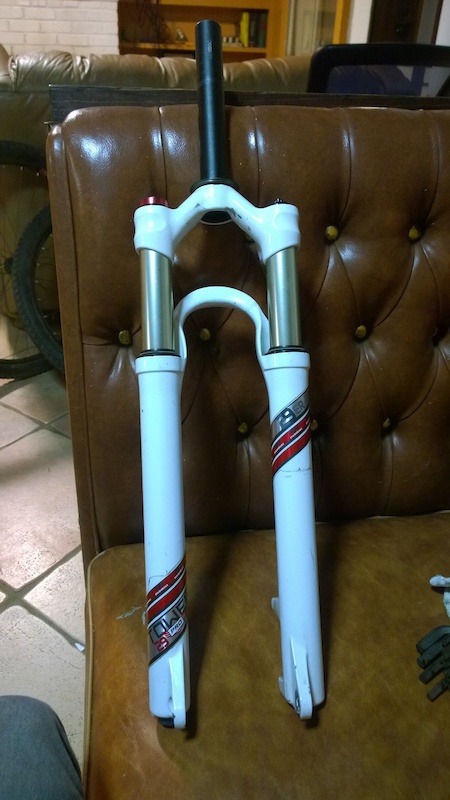 2013 Manitou Tower Pro 80mm straight tube 1 1/8 $250 OBO