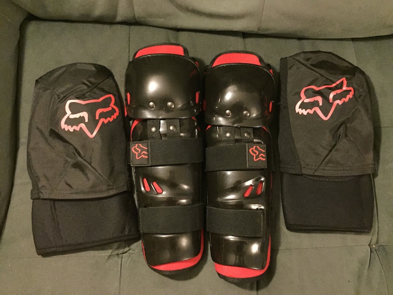 Fox Knee/Shin Pads L/XL BRAND NEW For Sale