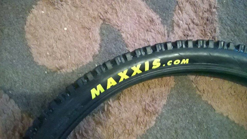 2015 Maxxis Highroller tyre