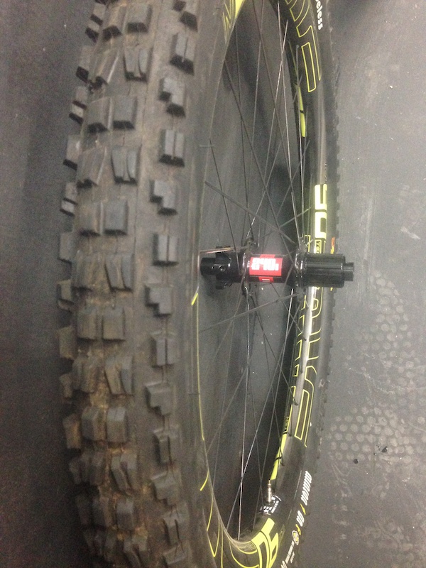 2014 Enve M90 26in with Maxxis Minion DHFs
