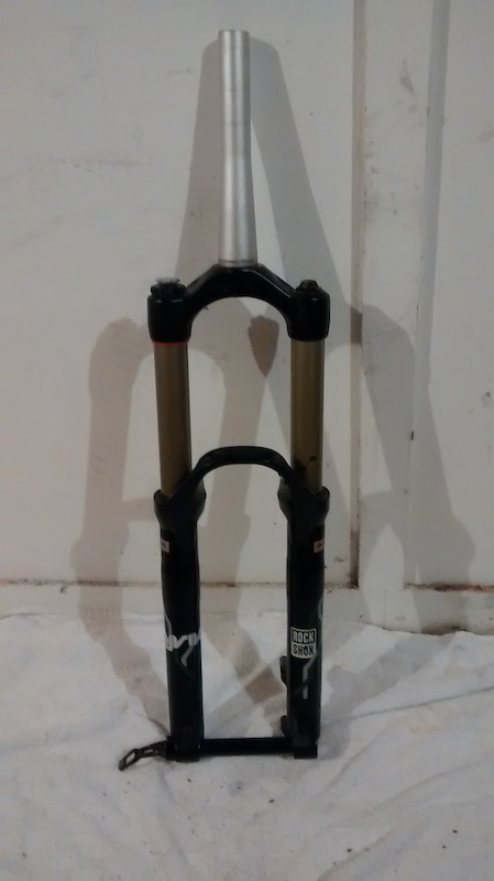 0 2011 Rockshox Lyric RC2 solo air, tapered, upgraded