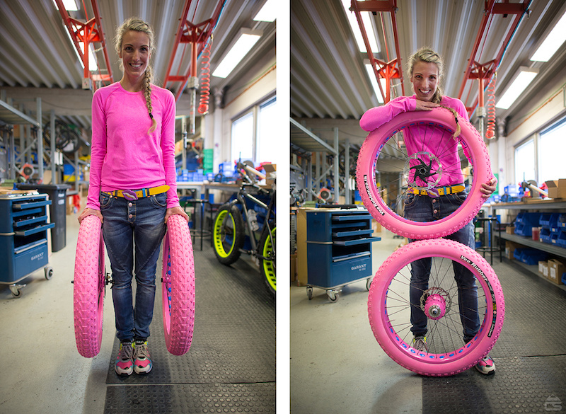 Pink fat tire store bike